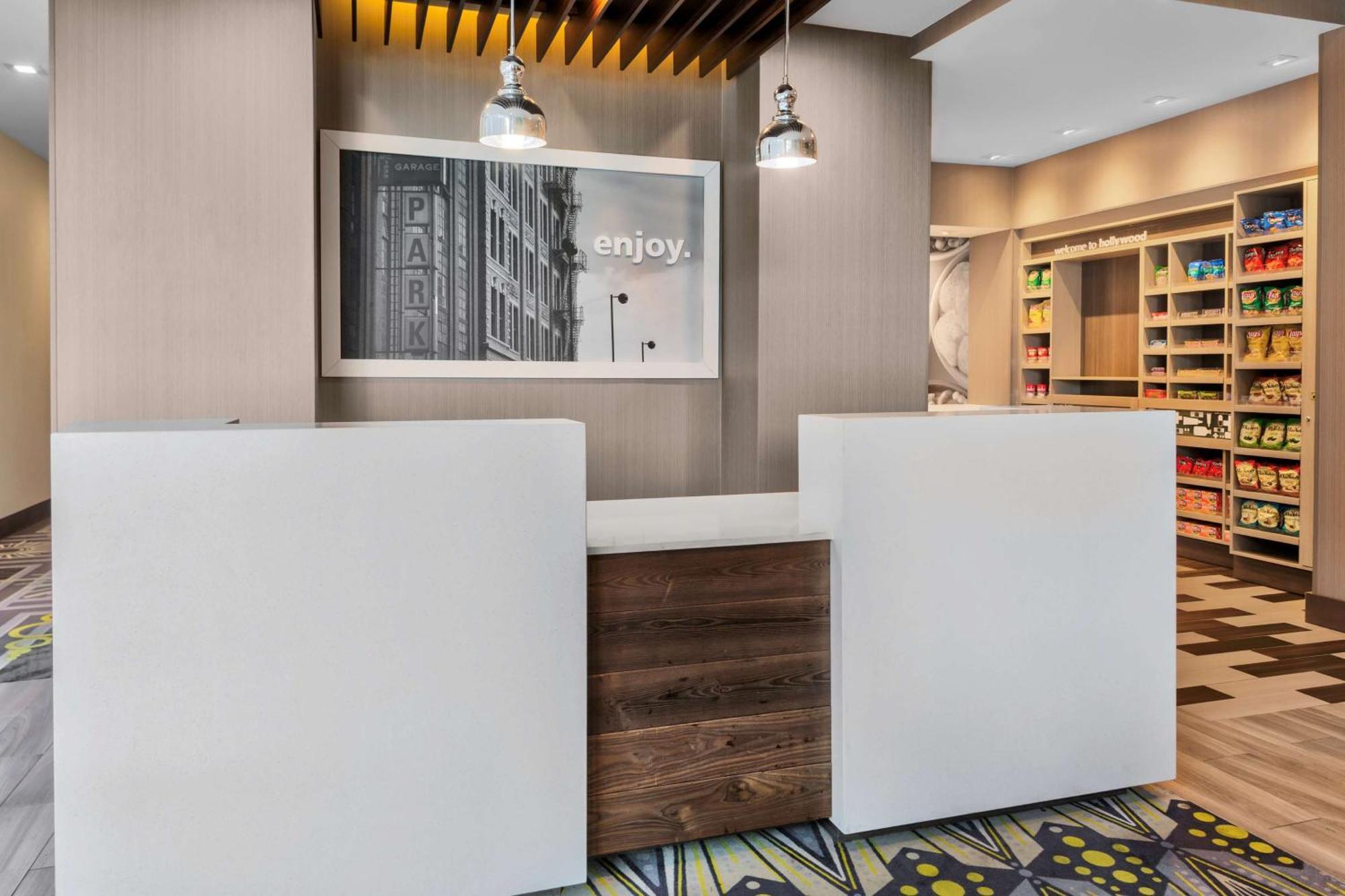 Hampton Inn & Suites Los Angeles/Hollywood, Ca — Bilder 2